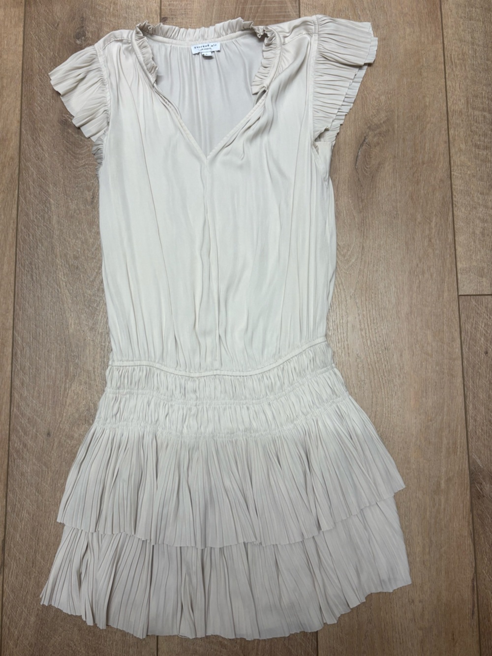 NEVER WORN !!!! Current Air Cream Ruffled Waist Dress
